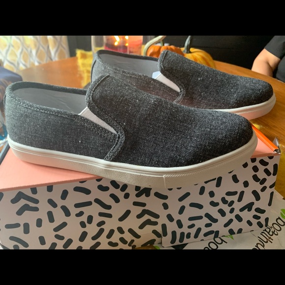 Mixed grey shoes - Picture 1 of 4